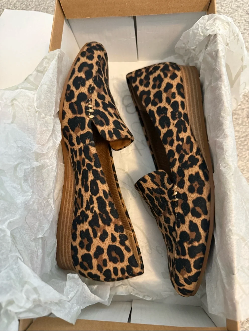 Vintage 7 Eight stylish leopard